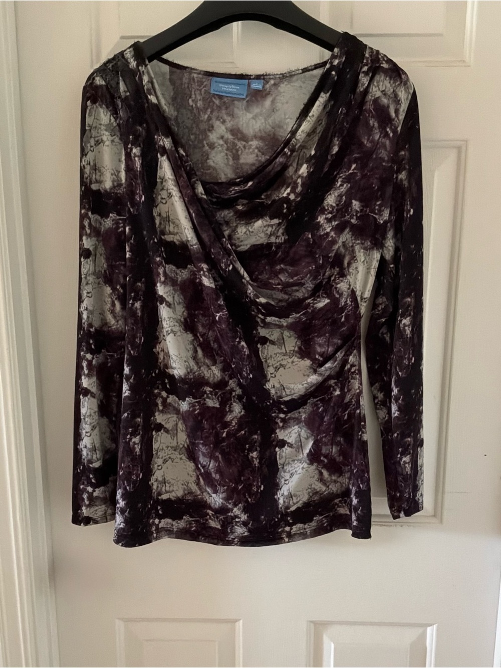 Simply Vera Vera Wang Black and Purple Cowl-Neck Long Sleeve Top